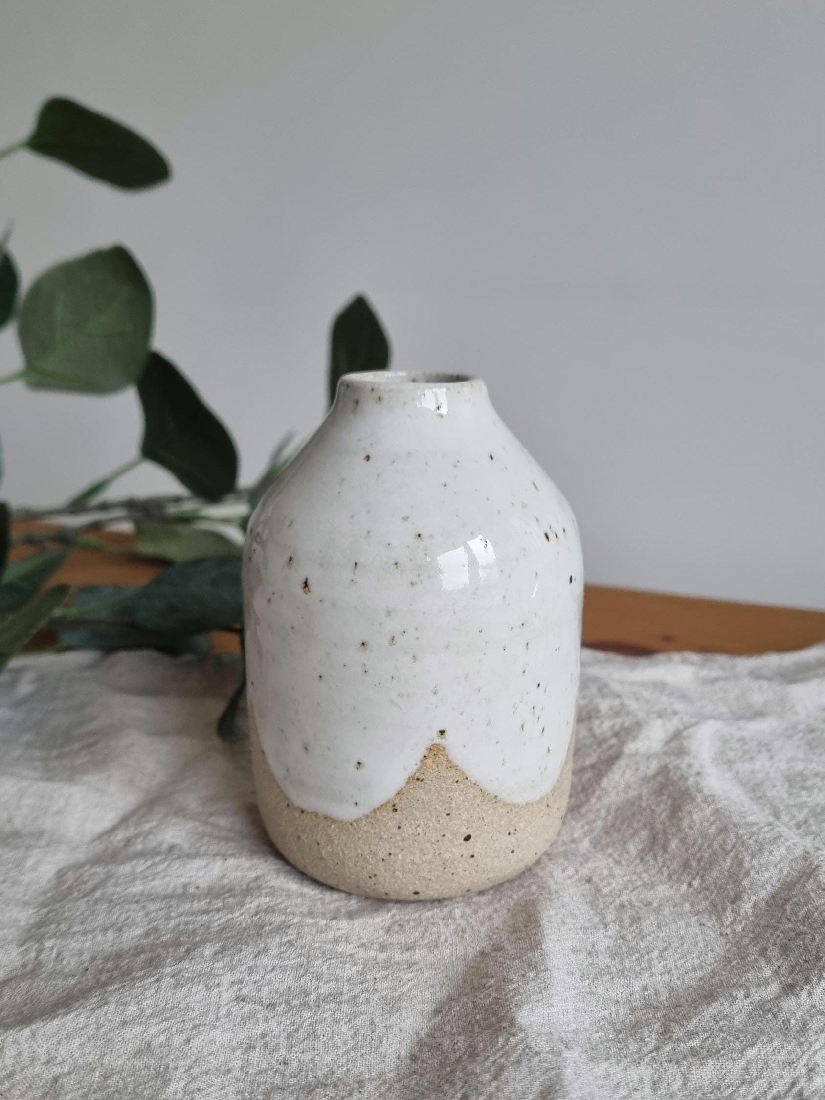 Scalloped White Reed Diffuser