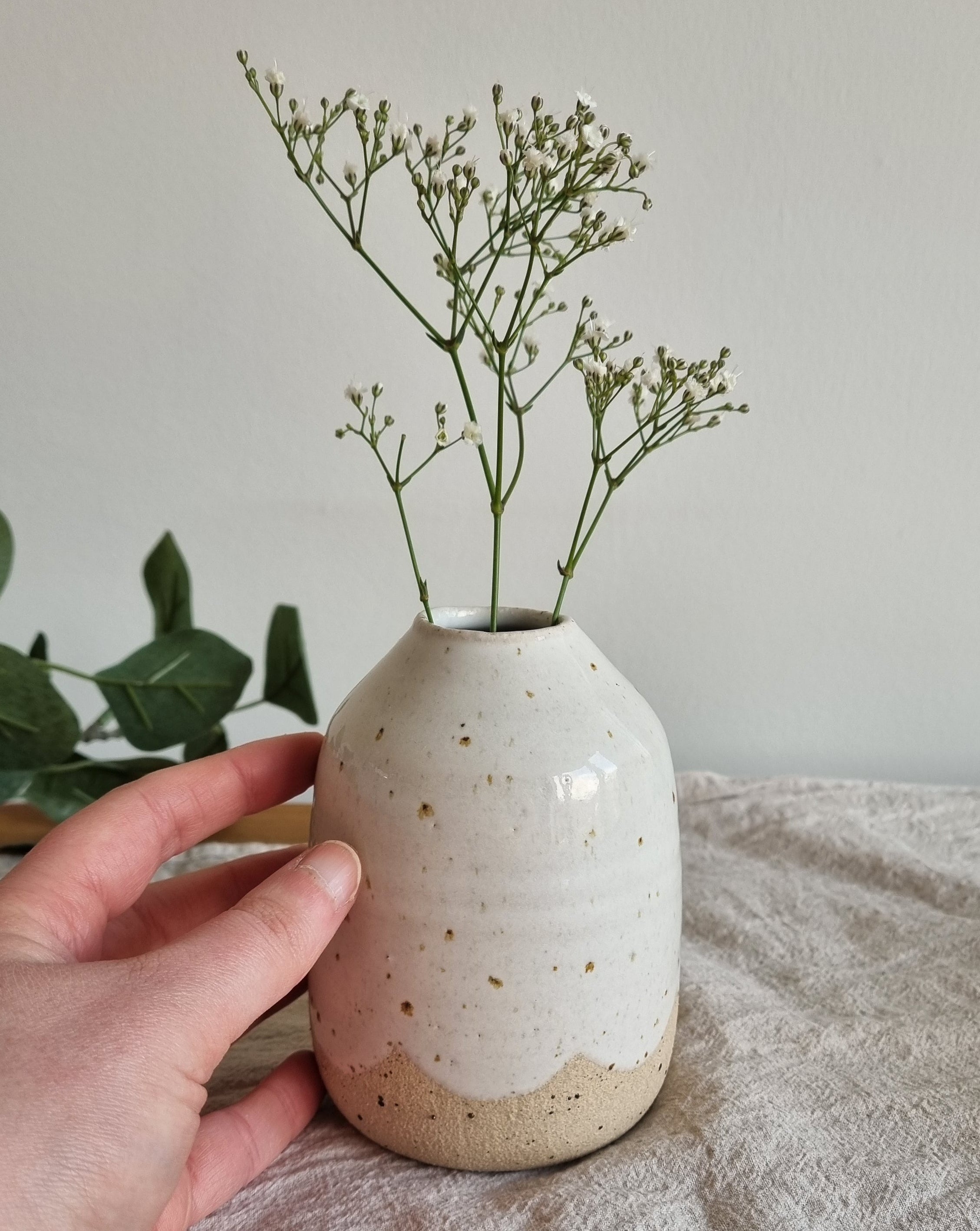 Scalloped White Posy Vase