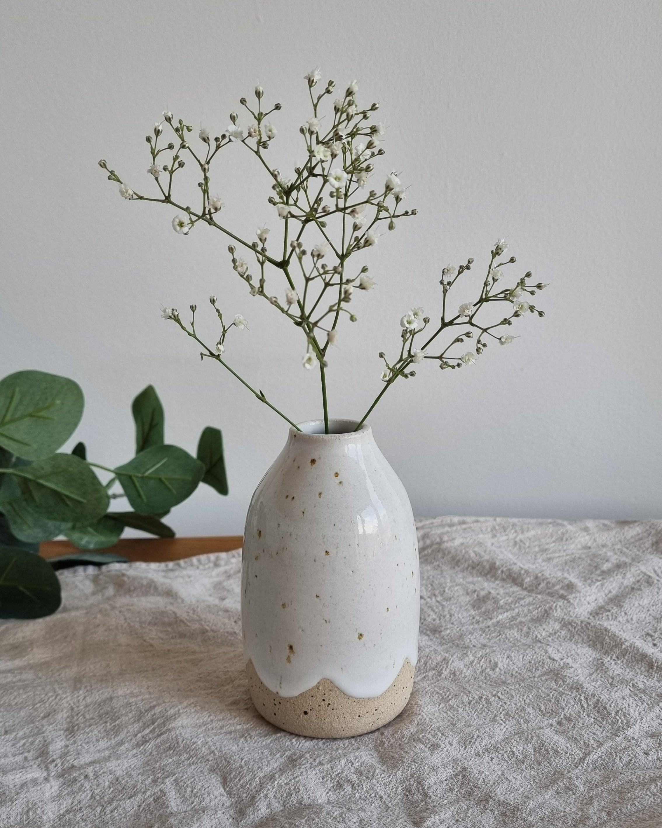 Scalloped White Posy Vase